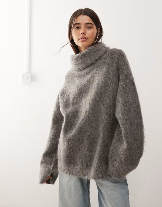 ASTRID TURTLENECK KNIT