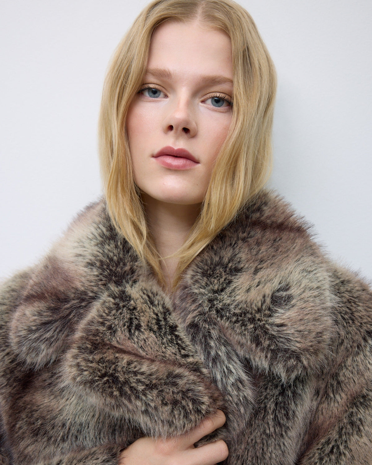 MILAN FAUX FUR COAT