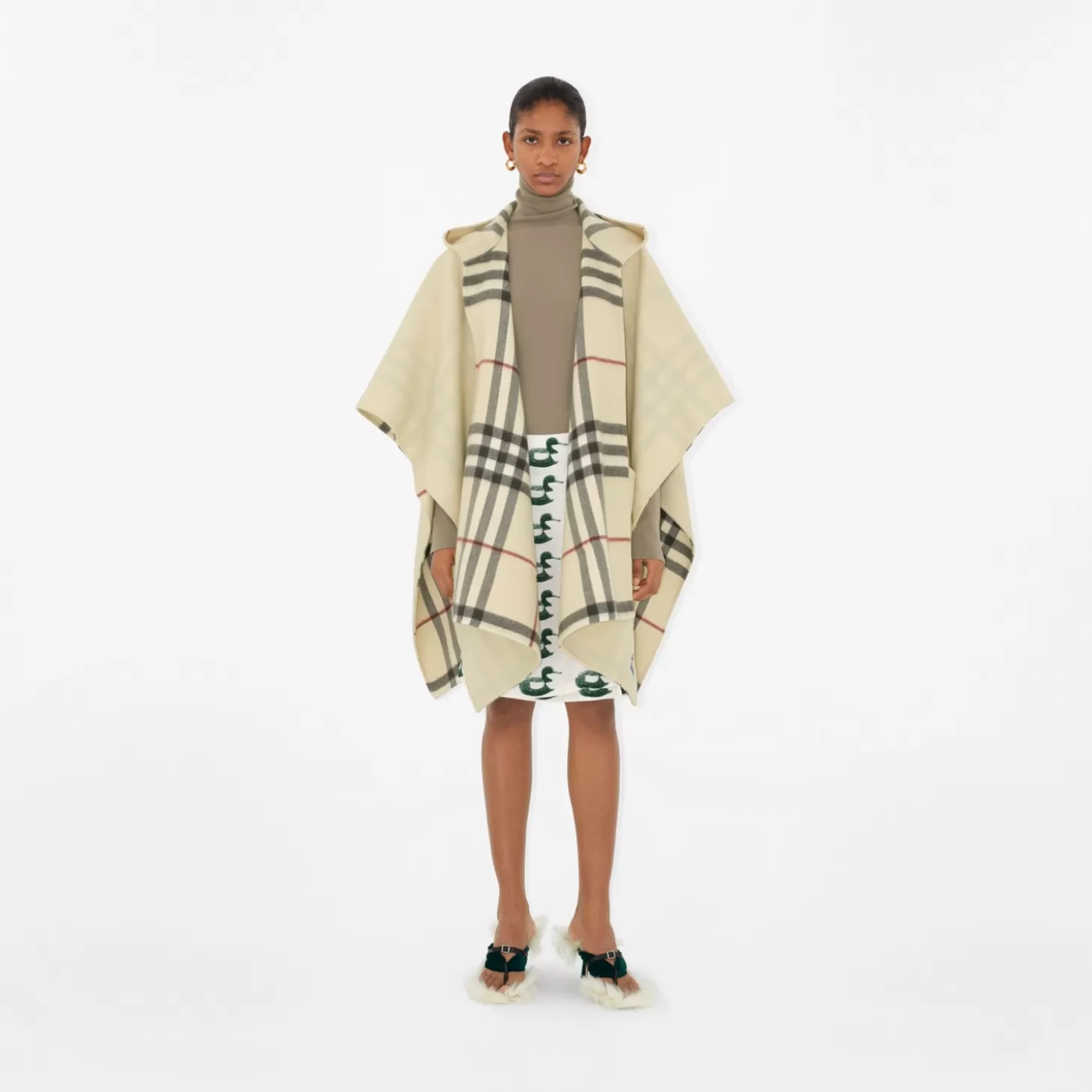 Burberry Ekd Cashmere Hooded Cape*Kvinnor Capes