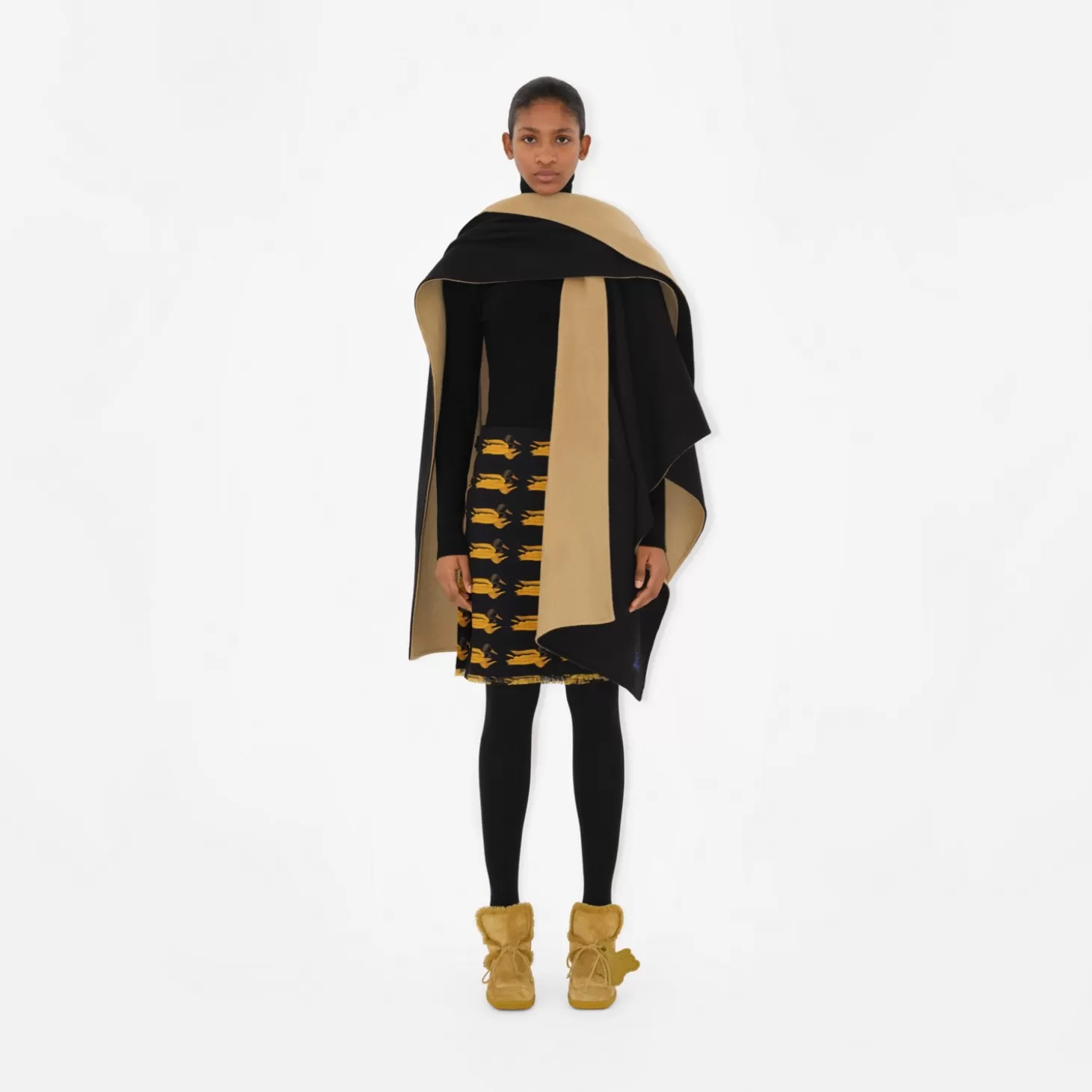 Burberry Ekd Cashmere Hooded Cape*Kvinnor Capes