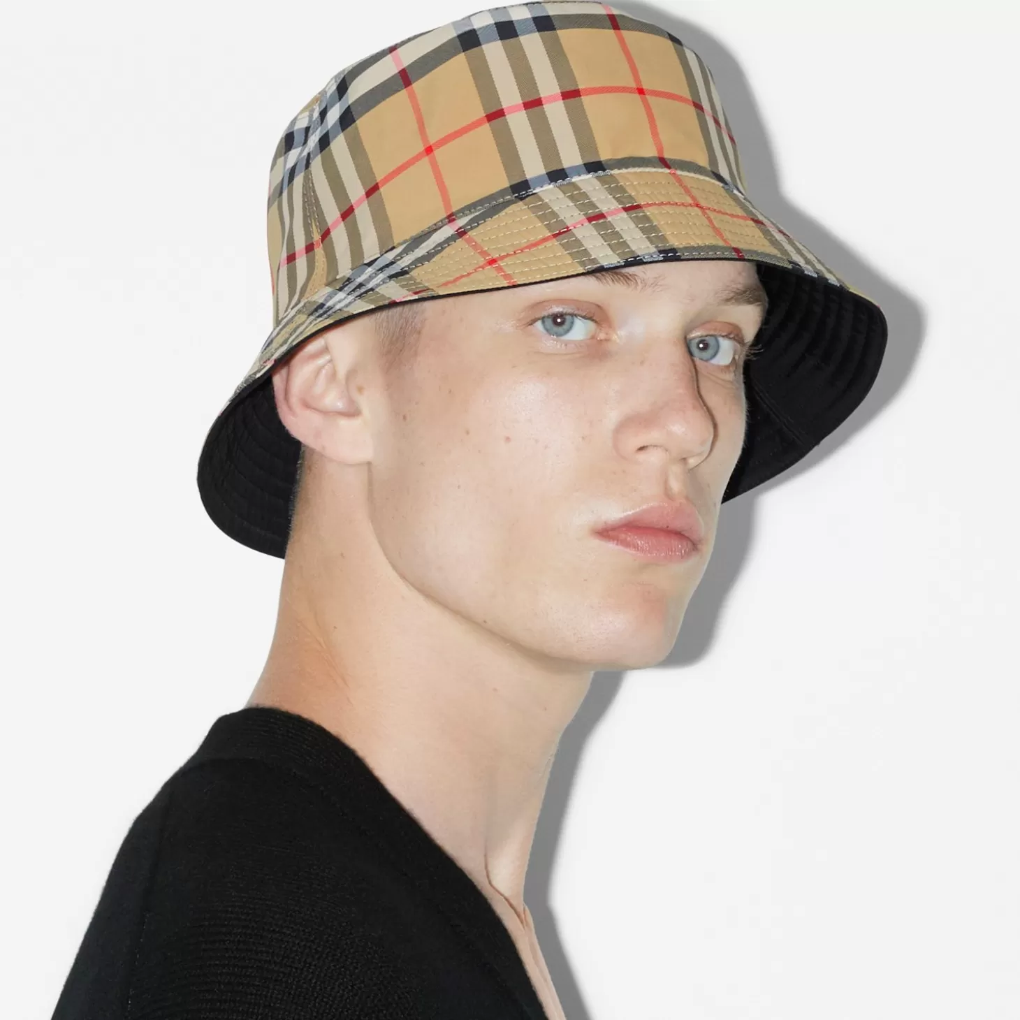 Burberry Nylon Vändbar Bucket Hat*Män/Kvinnor Mössor och handskar | Mössor och handskar