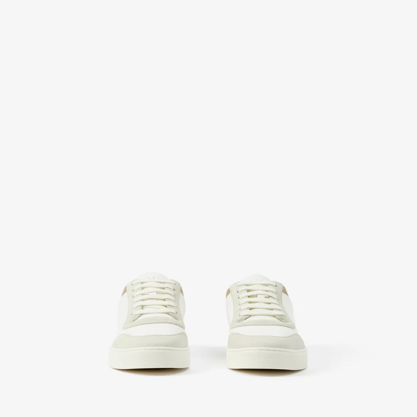 Burberry Sneakers i läder, mocka och rutig*Män Sneakers